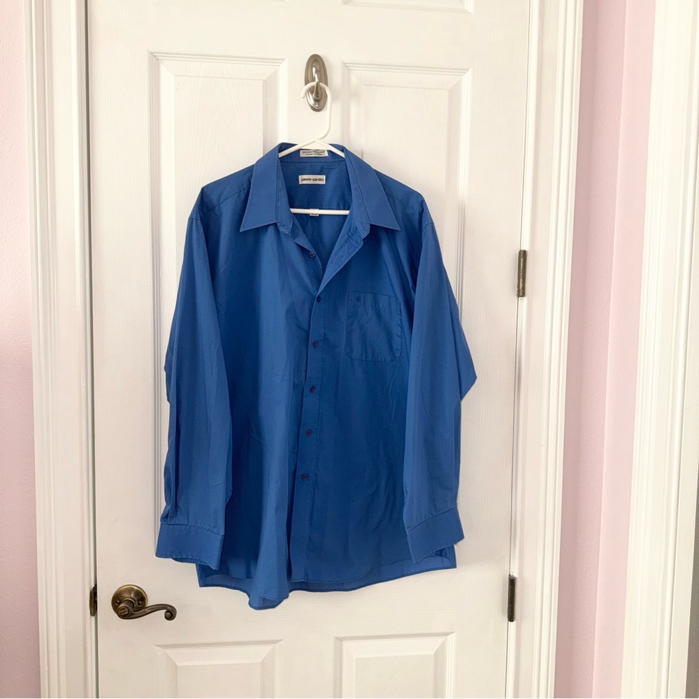 Pierre Cardin lightweight long sleeve blue collared dress shirt, 17 1/2 34 x 35